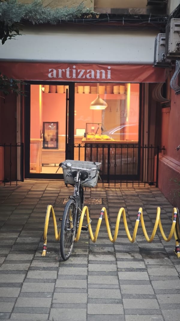 Artizani Bakery