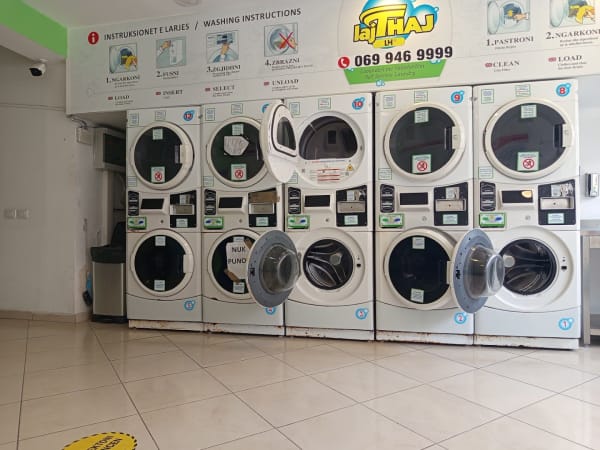 Laj Thaj Self-Service Laundry