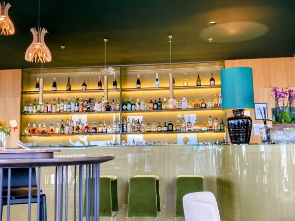 The View Lounge