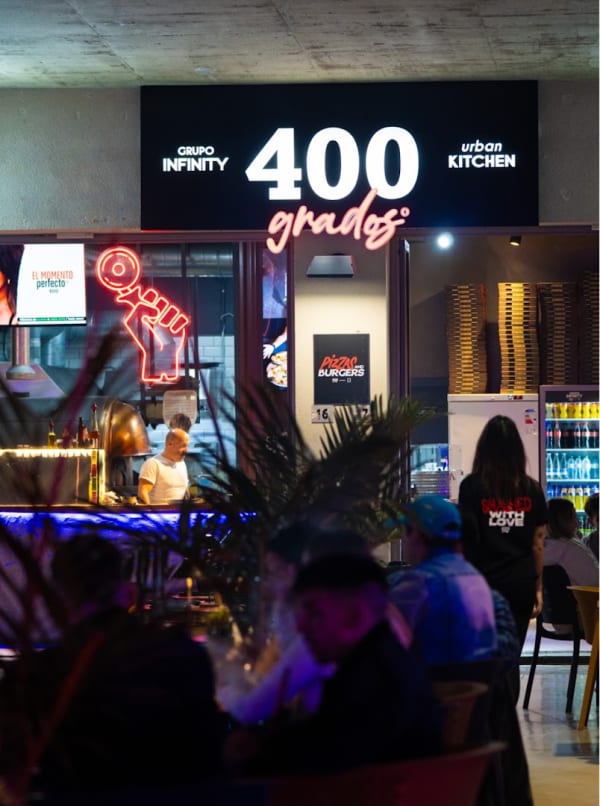 400 Grados Pizzería Napolitana / Hamburguesería