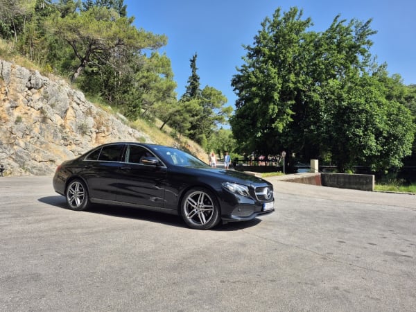 I.B. Taxi and Transfers