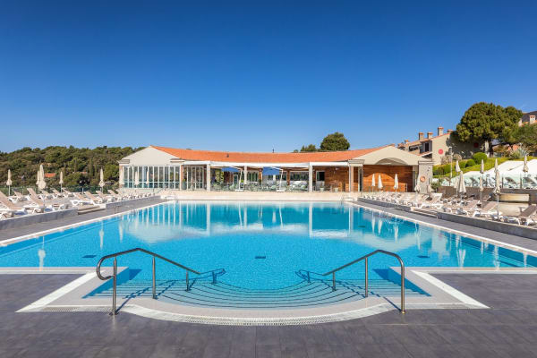 Arena Verudela Beach Apartments