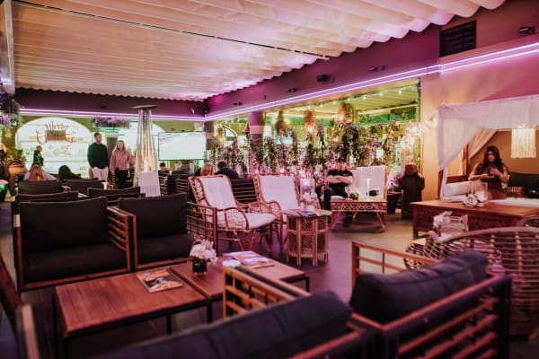 Cafe Le Parisien