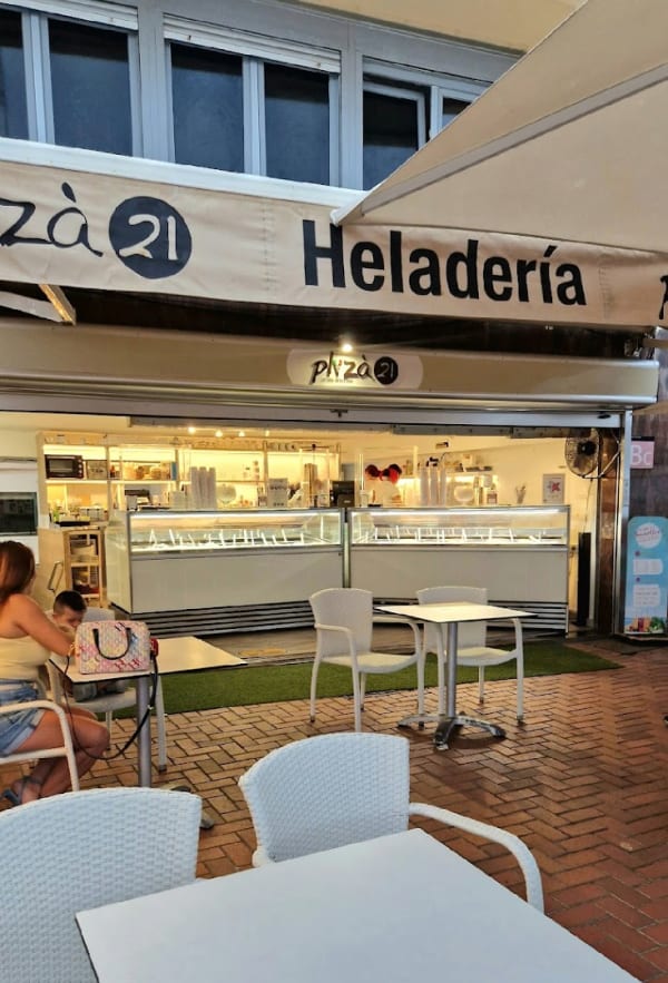Pliza 21 Canteras