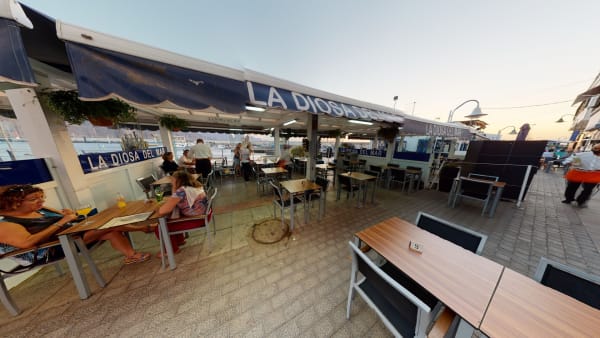 Restaurante Terraza Sidrería La Diosa del Mar