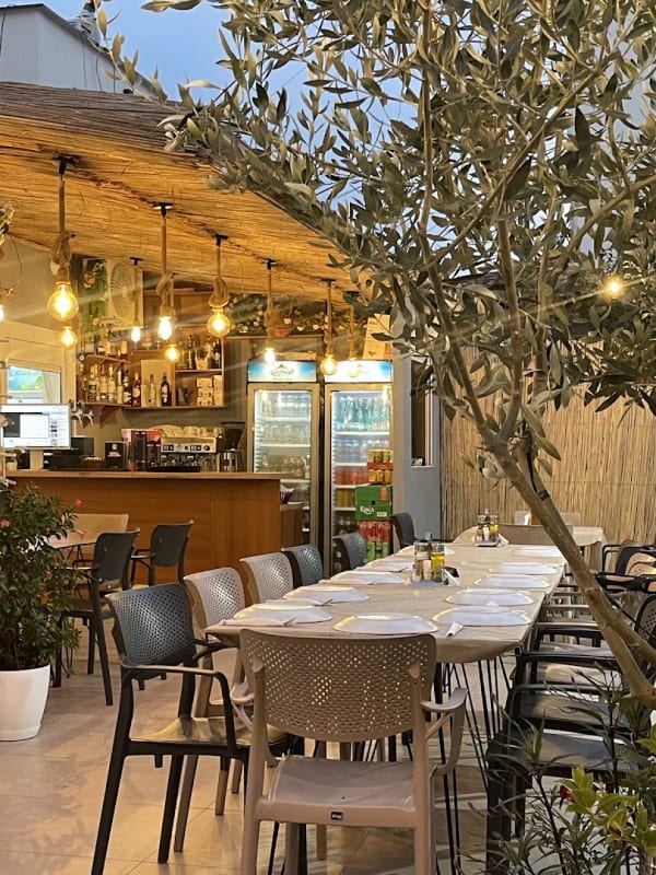 Eagle Nest Grill & Restaurant