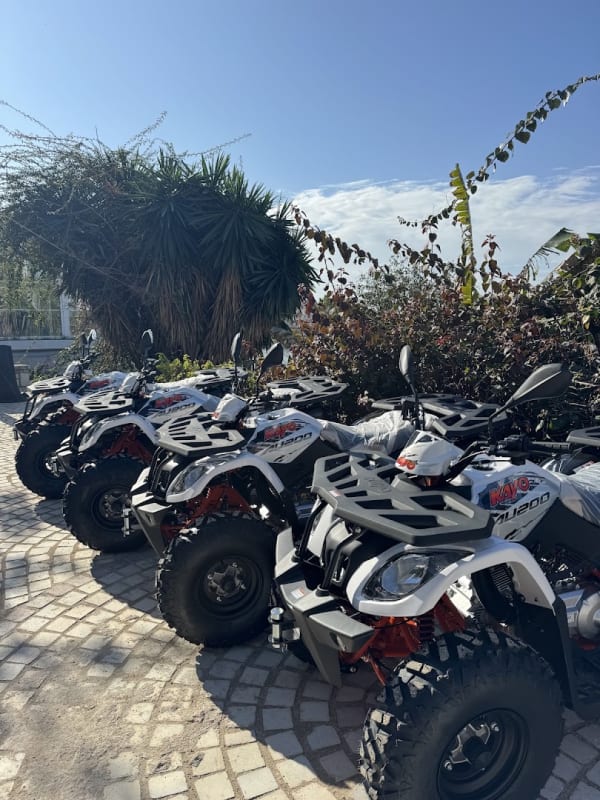 Moto Saranda