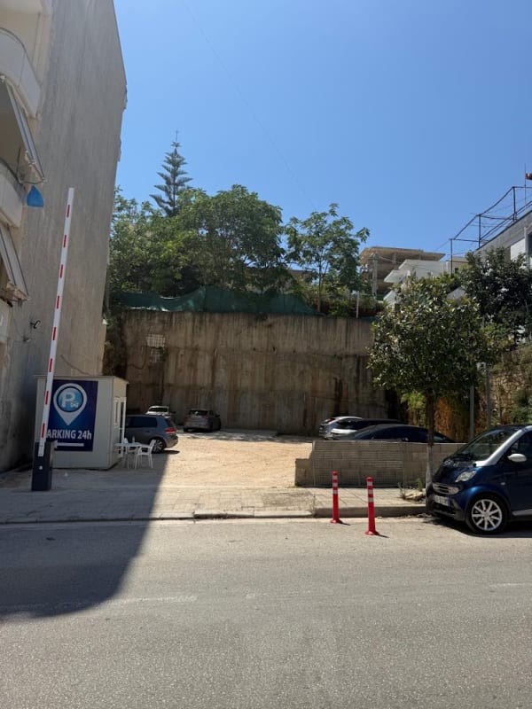 Saranda Parking