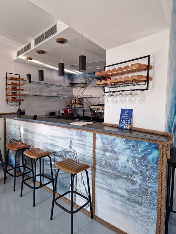 Caffe Bar 21