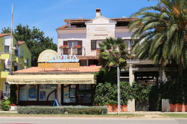 Adria Tourist Service