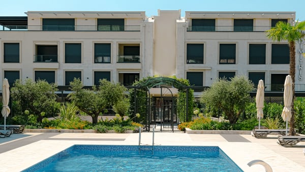 Dimitris Residence