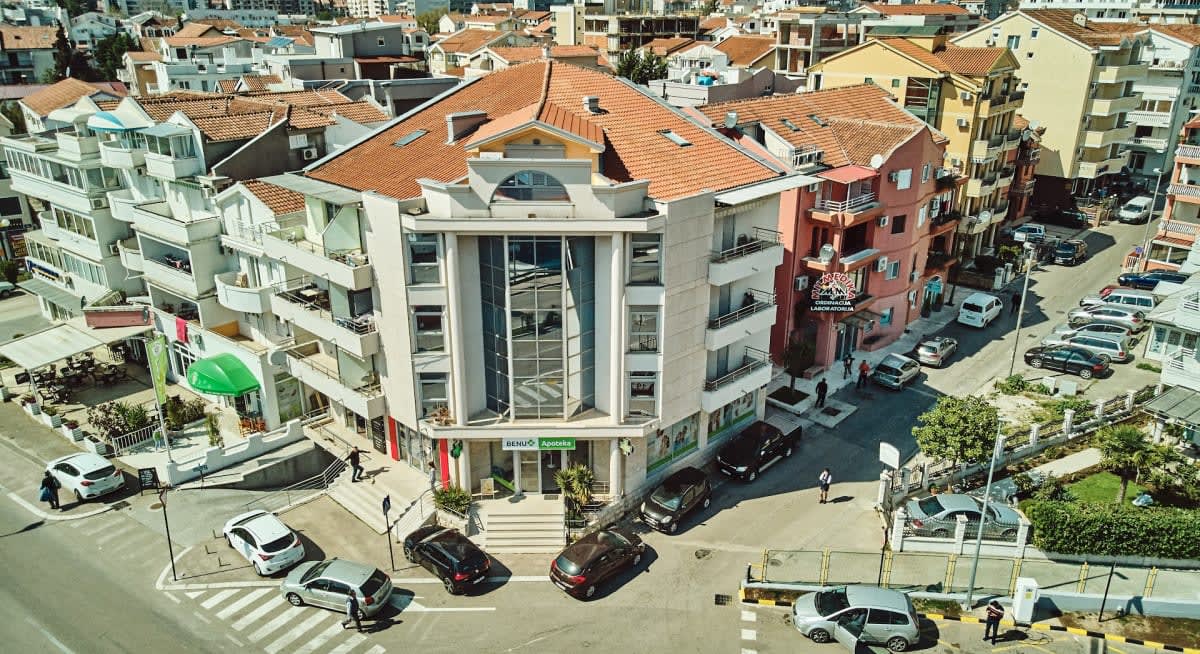 Benu apoteka photo 1