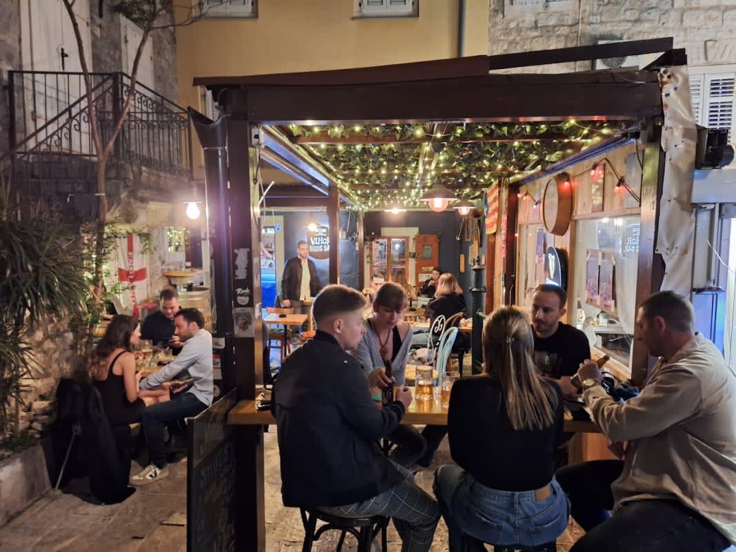 Vihor Blues Bar photo 2