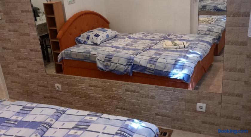 Apartman Alex photo 2