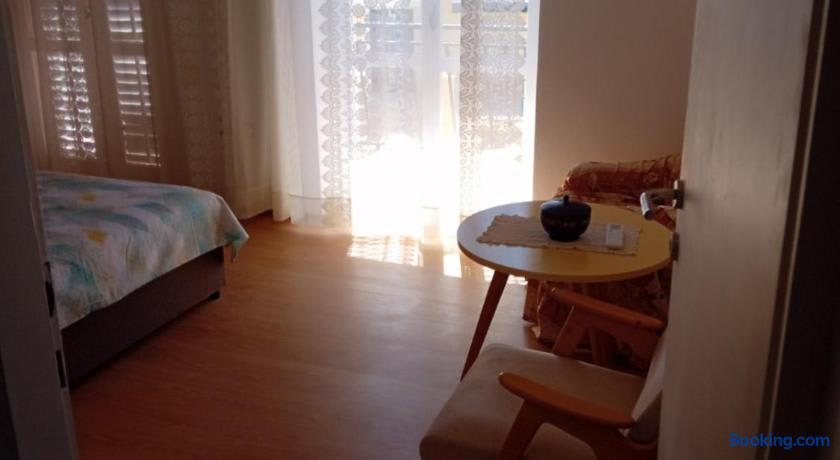Apartman Kanli Kula photo 2