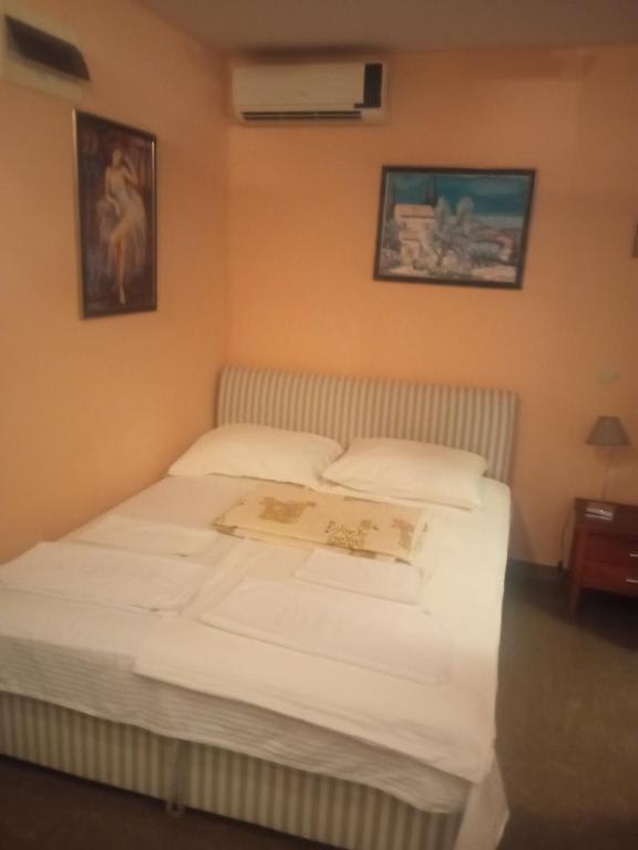 Apartmani Igalo Nada I Vile photo 2