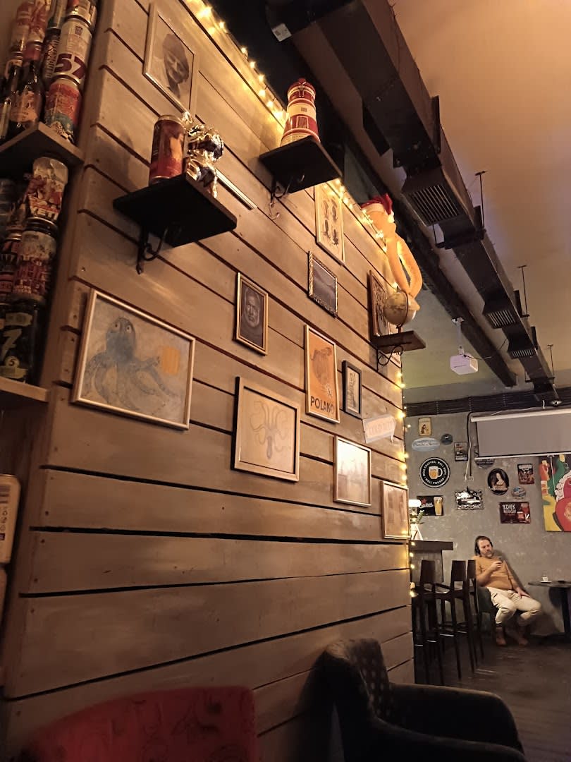 Drunk Octopus Bar photo 4