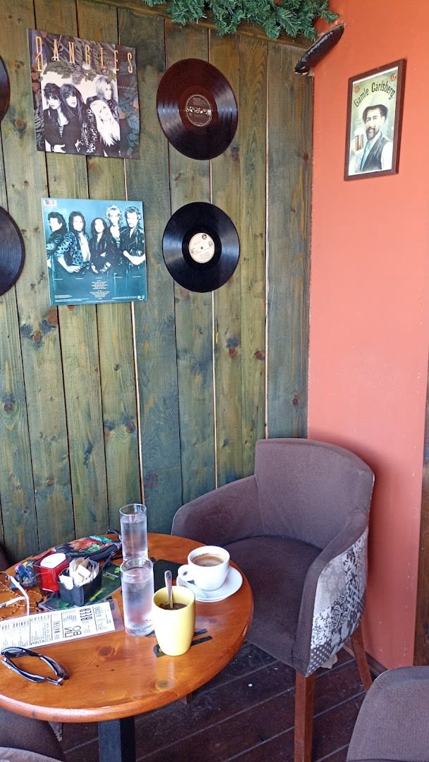 Republic PUB photo 3