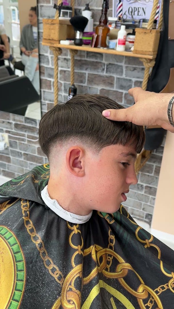 Barber Shop New Age photo 2