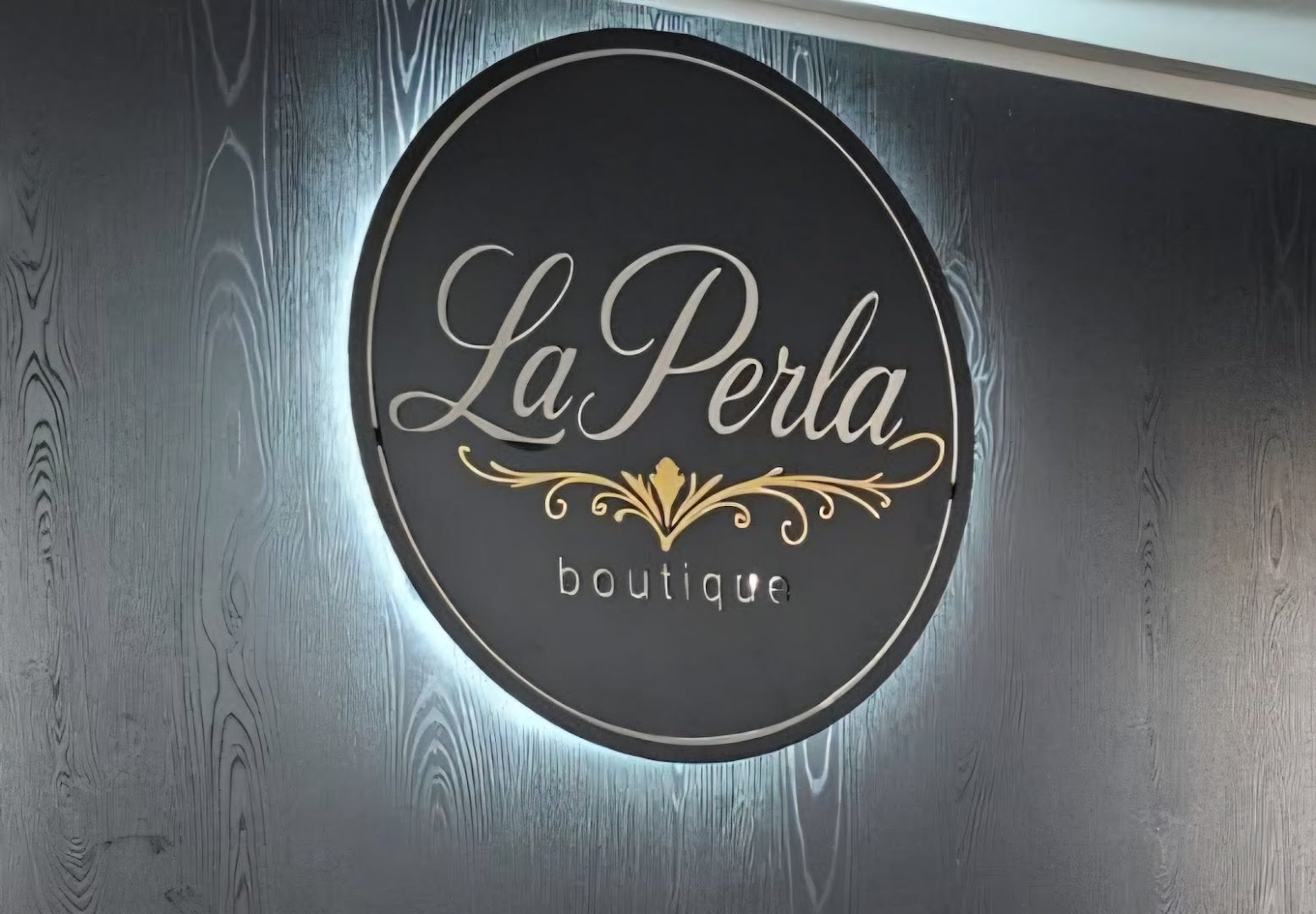 La Perla Boutique photo 1