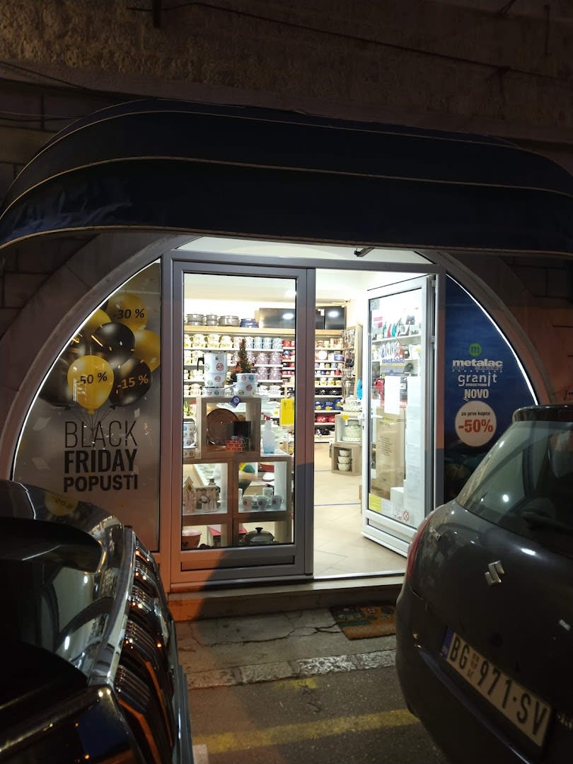 Metalac Market Herceg Novi photo 3