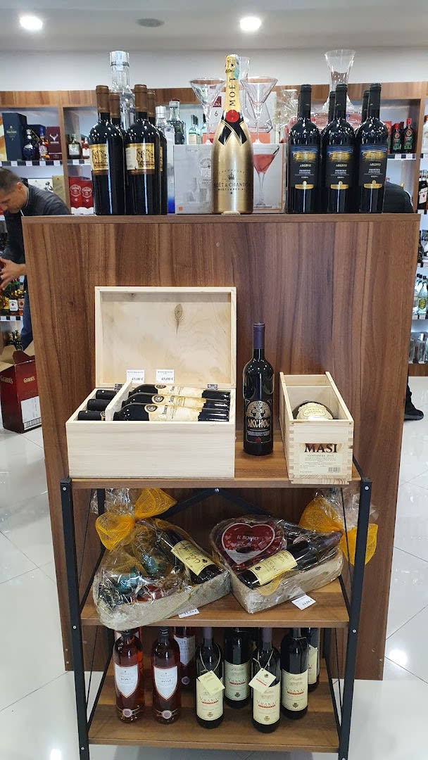 Wine & Spirits Shop photo 1