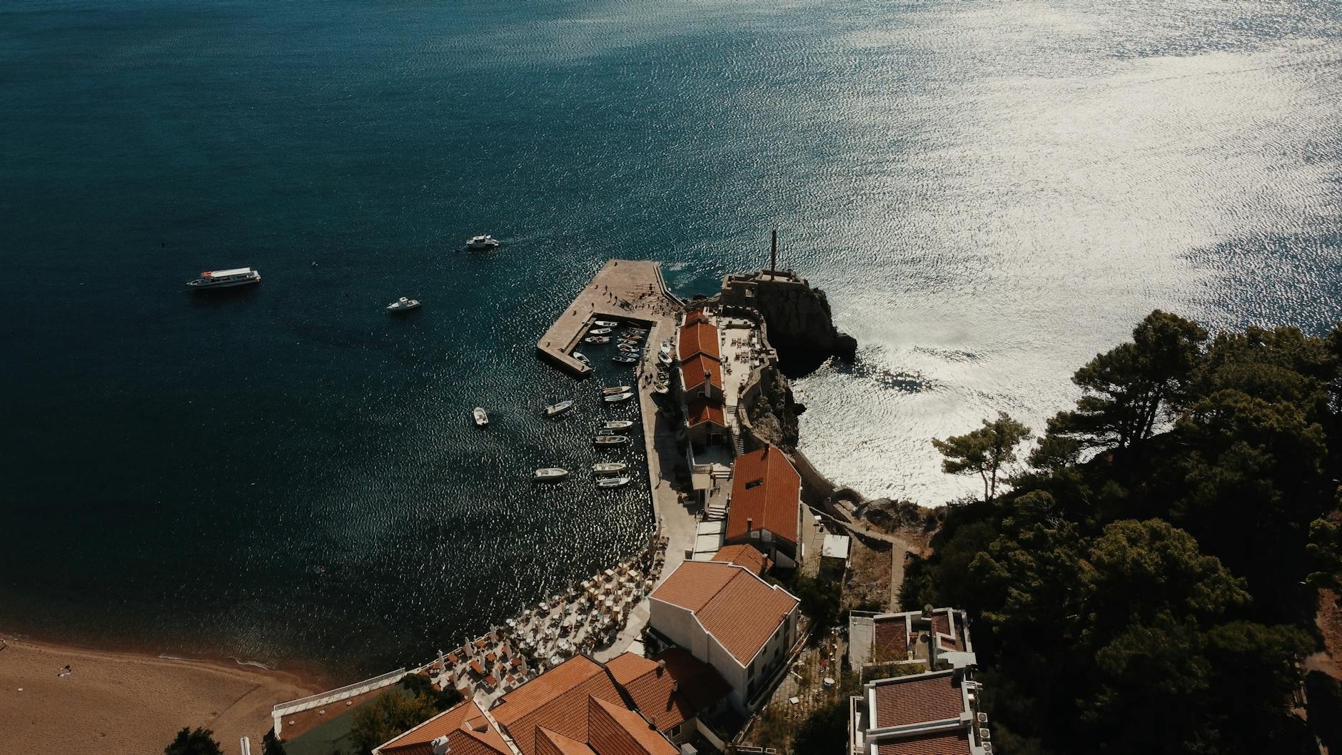 Mirište Beach photo 1