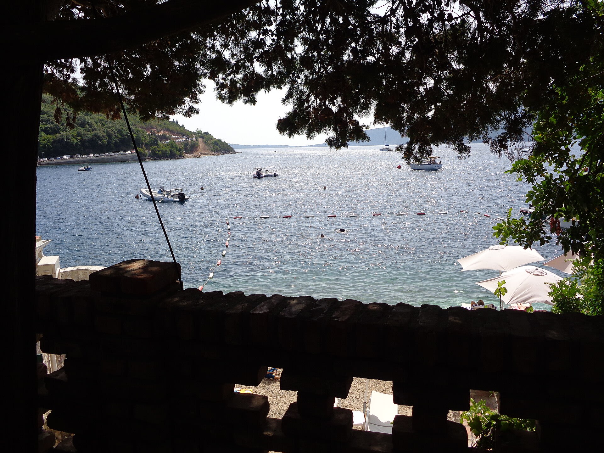 Rose Beach photo 3