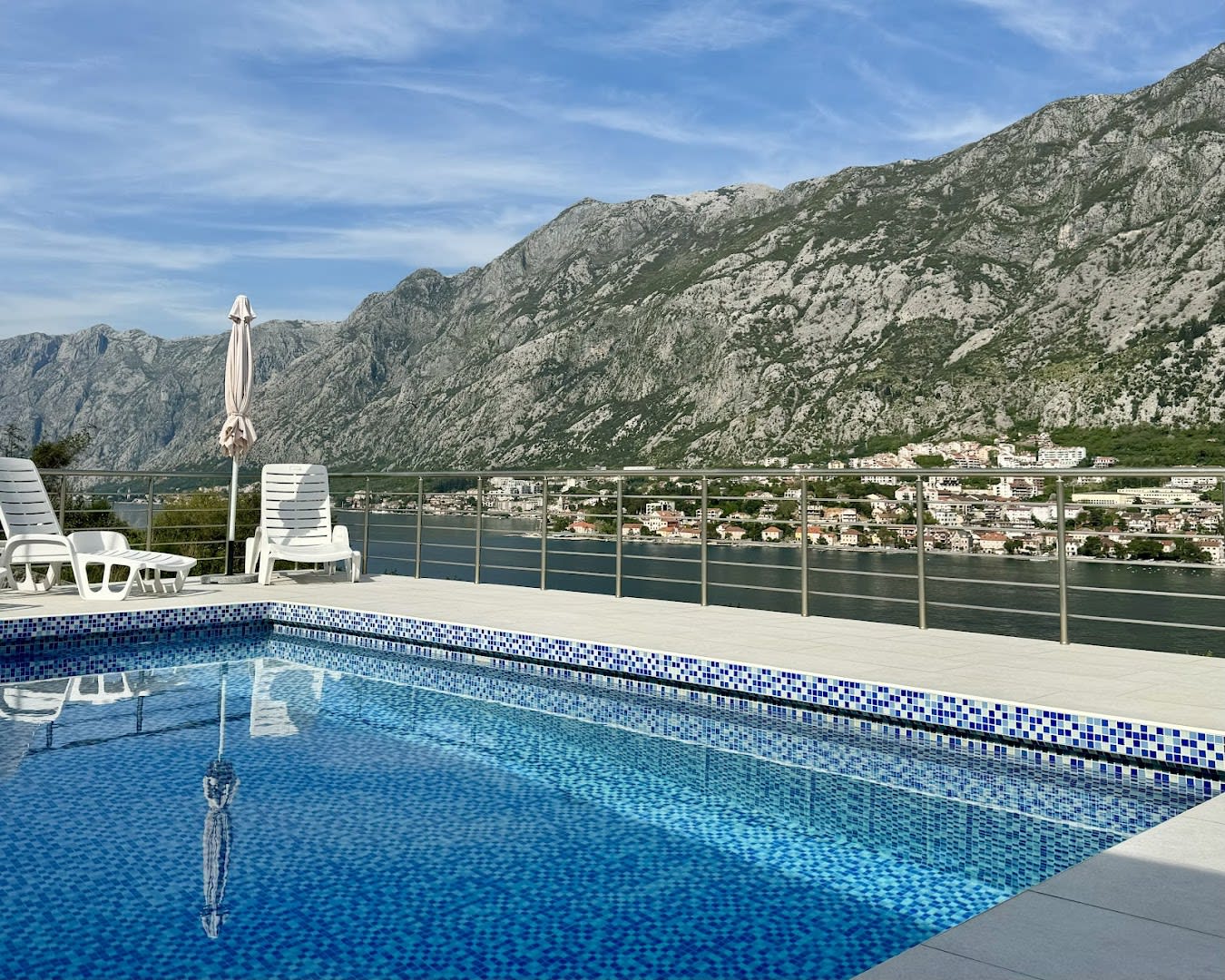 Apartments Seaview Estate Radovic photo 1