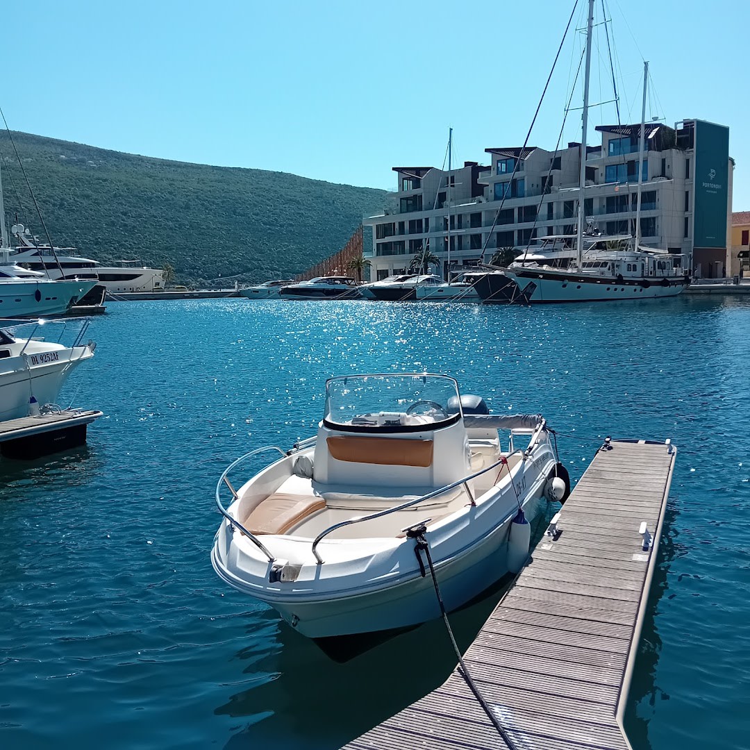 AKRUVIUM Speed Boat Tours photo 7