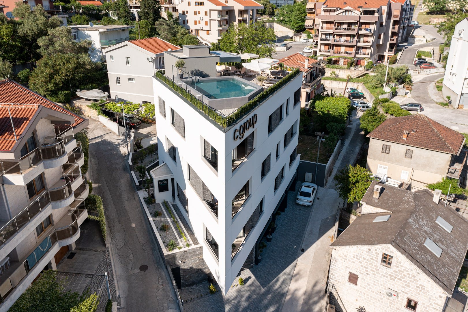 C Group Apartments photo 10