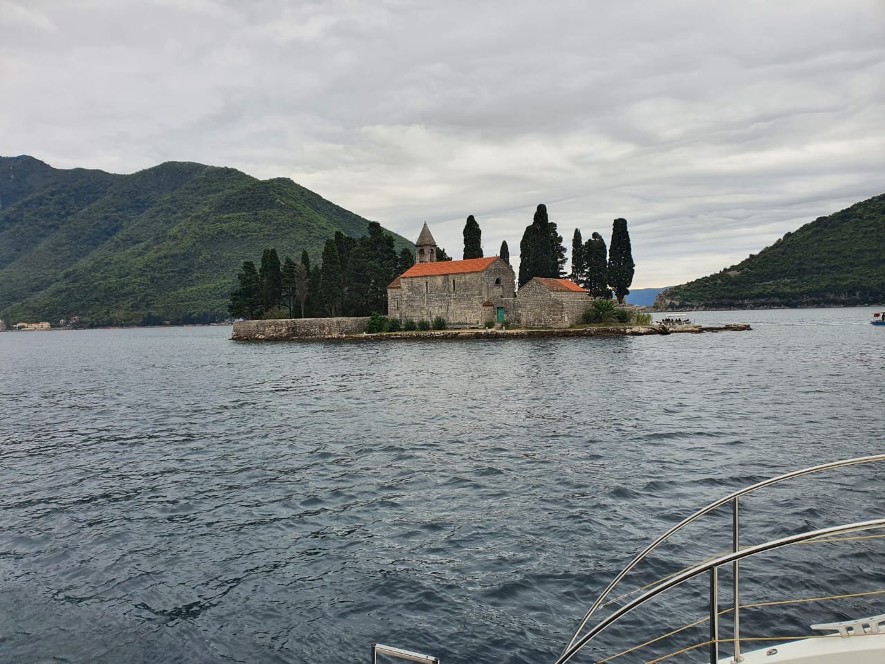 Bluecavetours.me photo 3