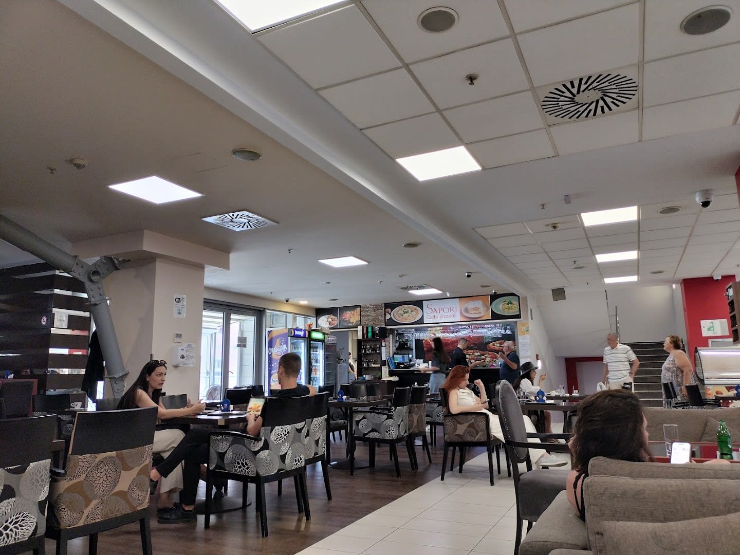 Caffe Pizzeria Sapori photo 1