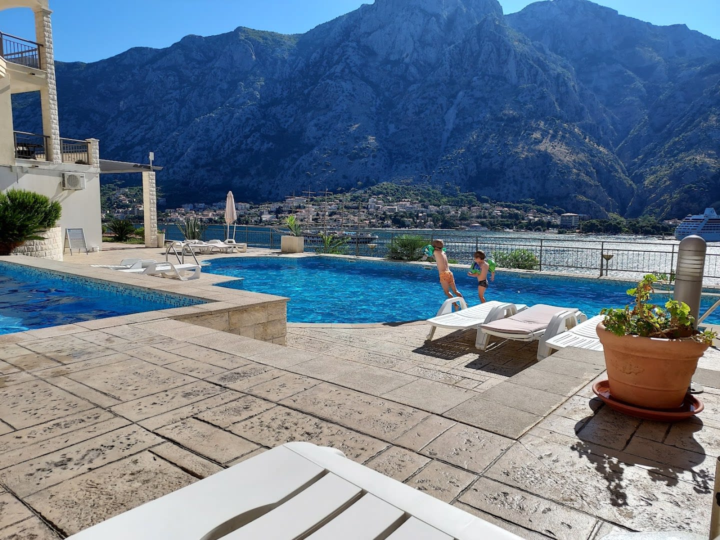 Kotor Vista Apartments photo 4