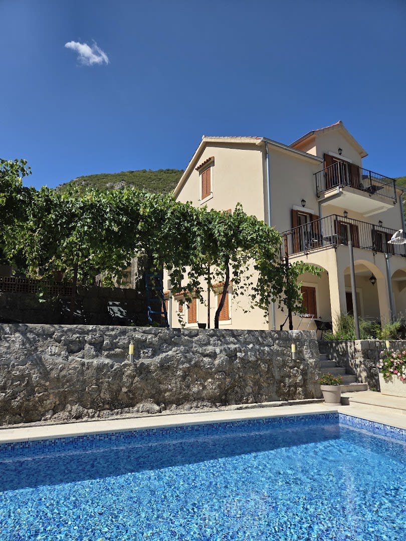 Mezini 11 Apartments photo 2