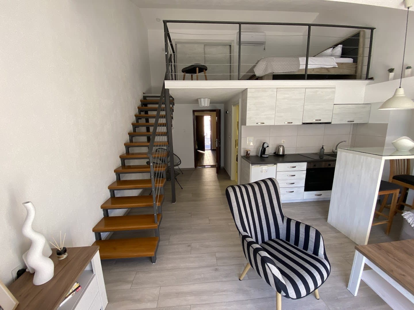 House 44 Apartments photo 9