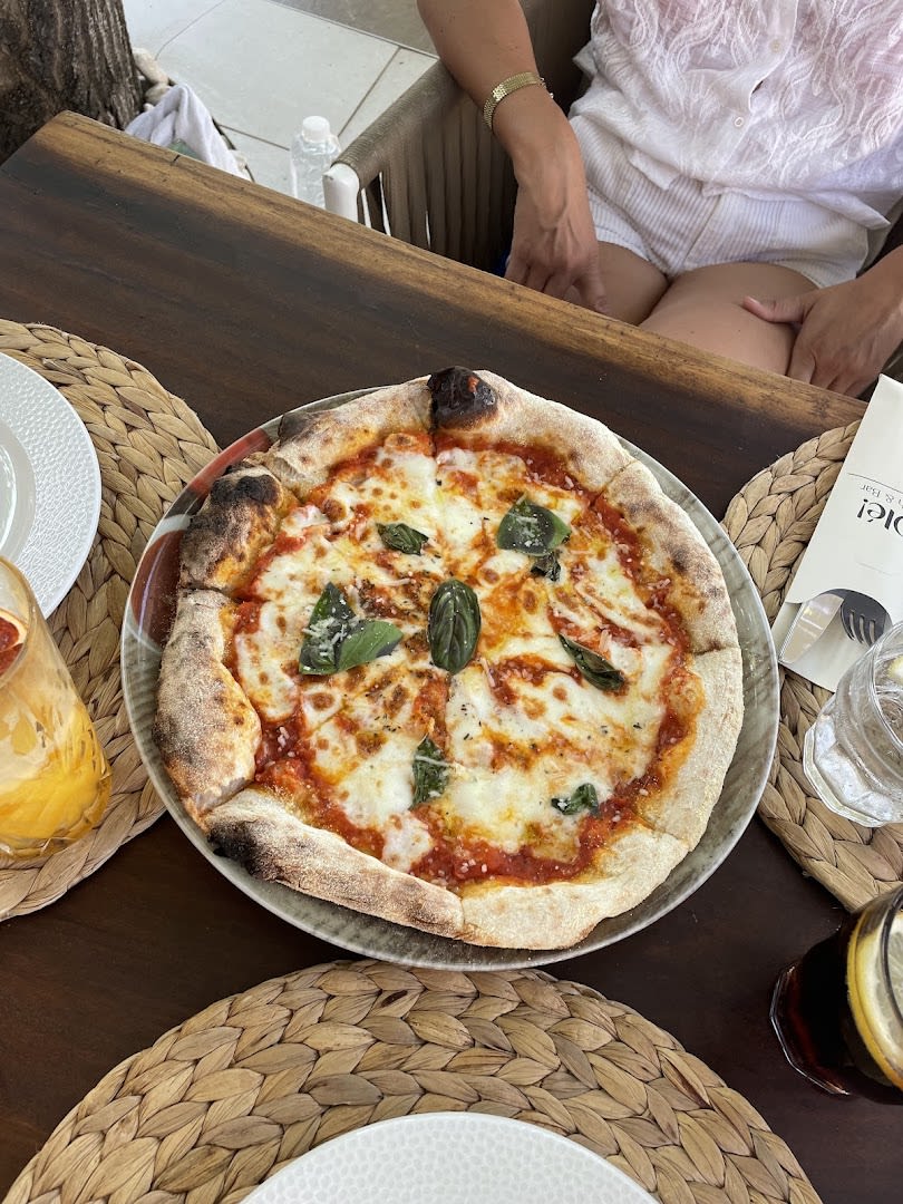 Ole Beach & Bar photo 9