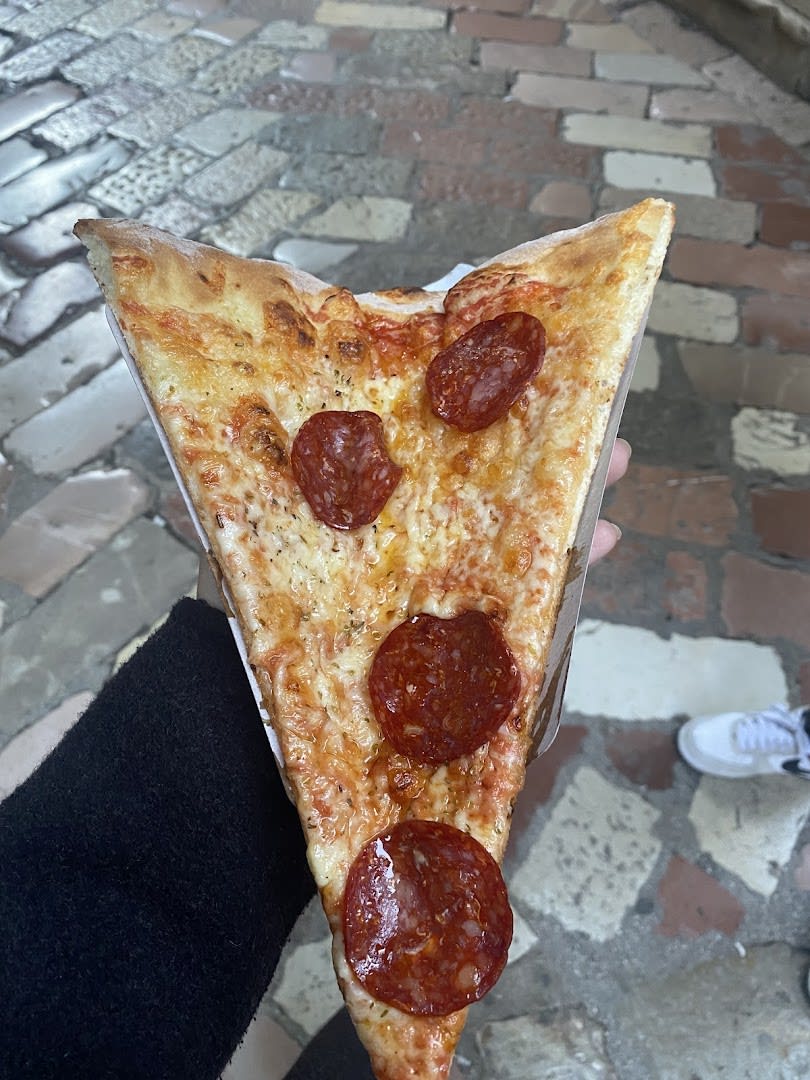 Pizzeria Pronto photo 4