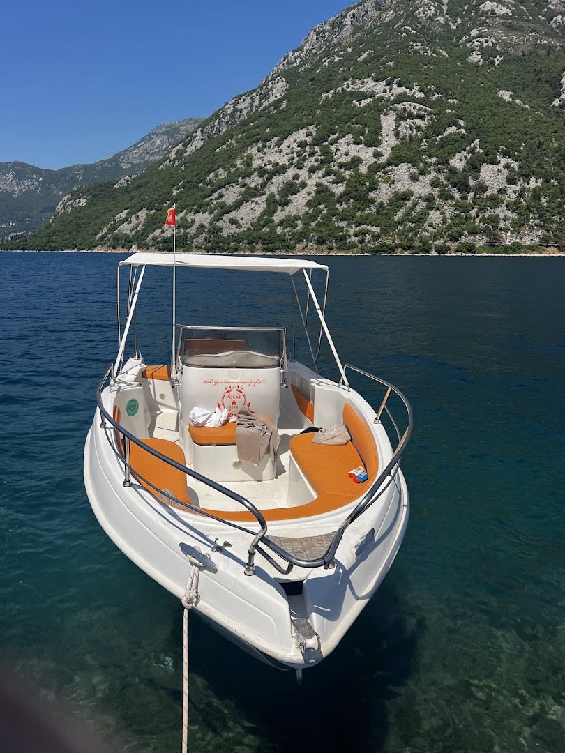 Polar Star A.F. Boat Rental Service photo 3