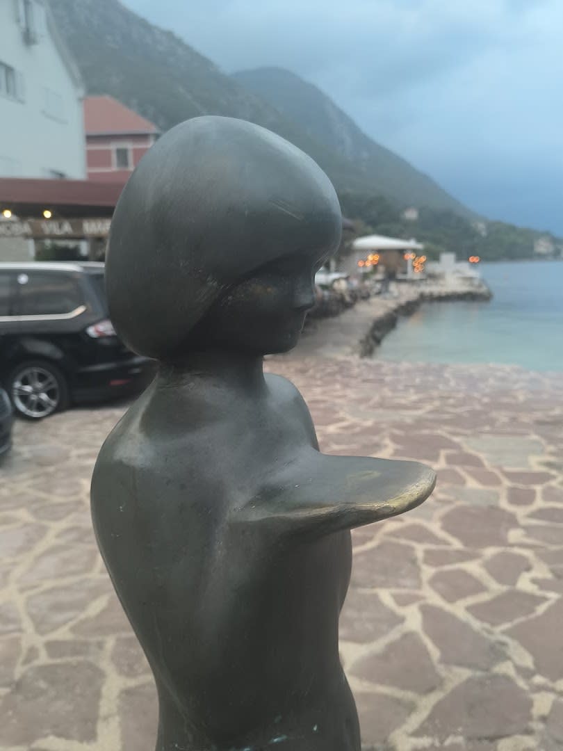 Skulptura Sirene photo 7
