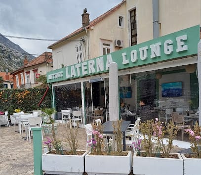 Antique Laterna Lounge