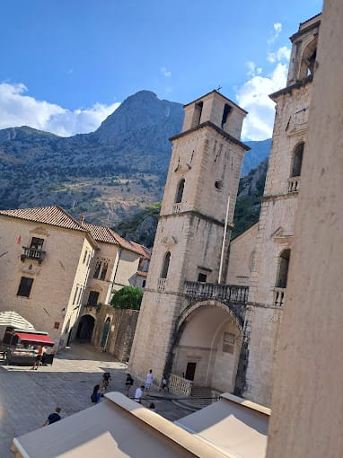 St. Tryphon Square photo 2