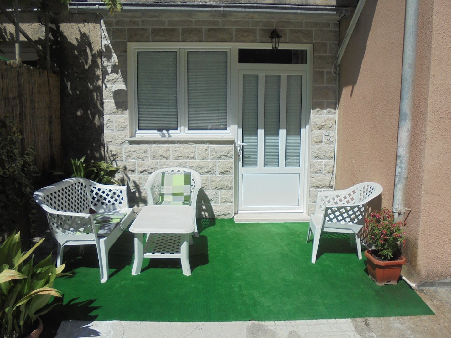 Alex Apartments photo 5