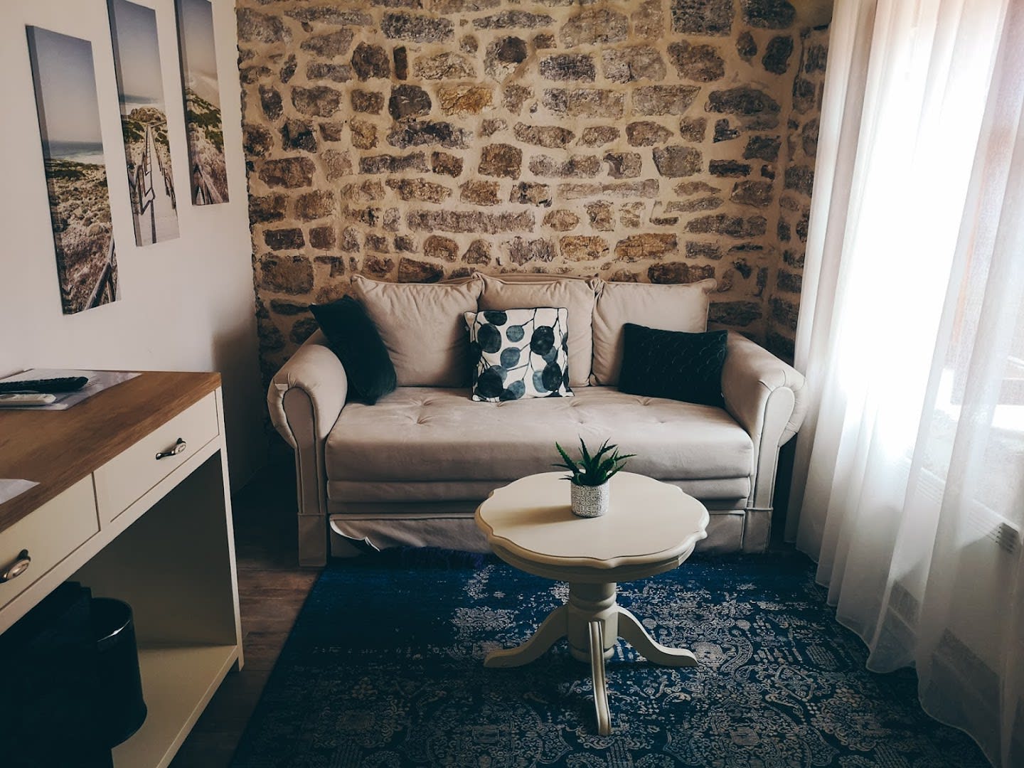 Antika Guesthouse photo 9