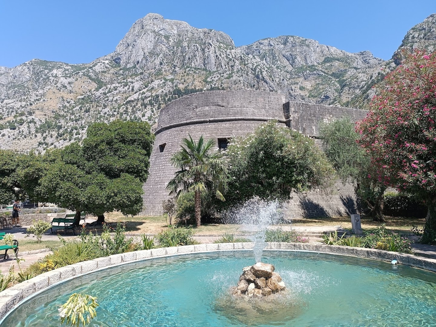 Kotor Fountain photo 8