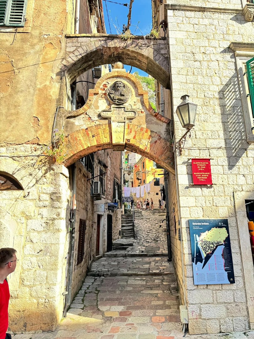 Kotor Old Town View photo 2
