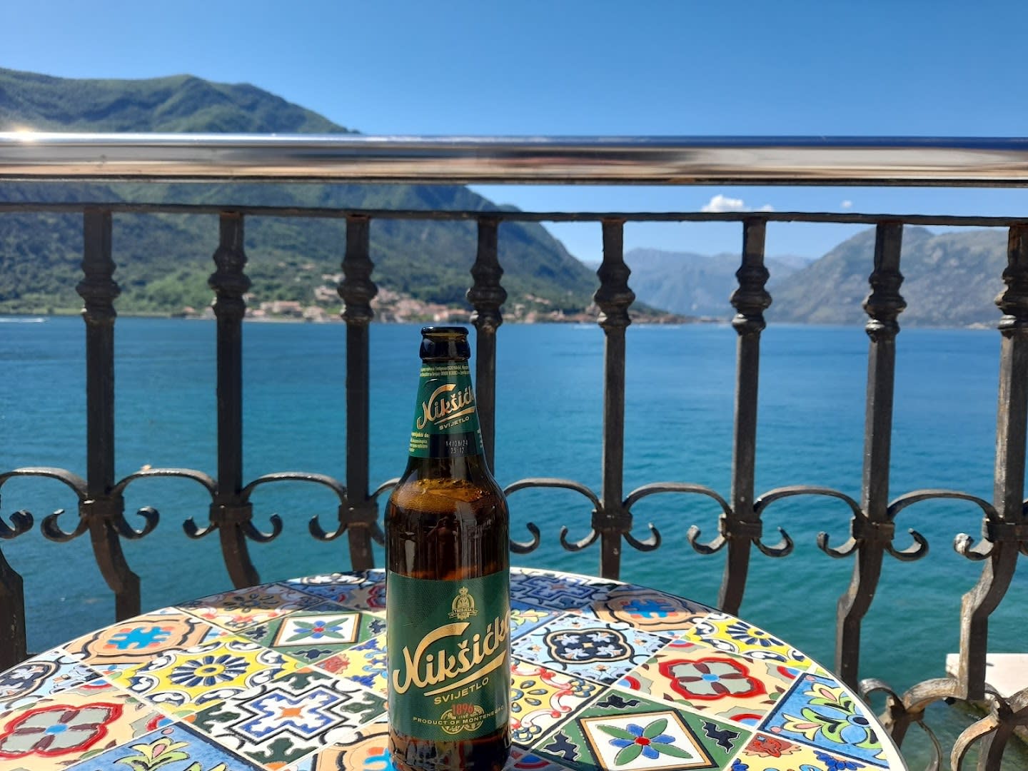 Promenade Rose photo 6