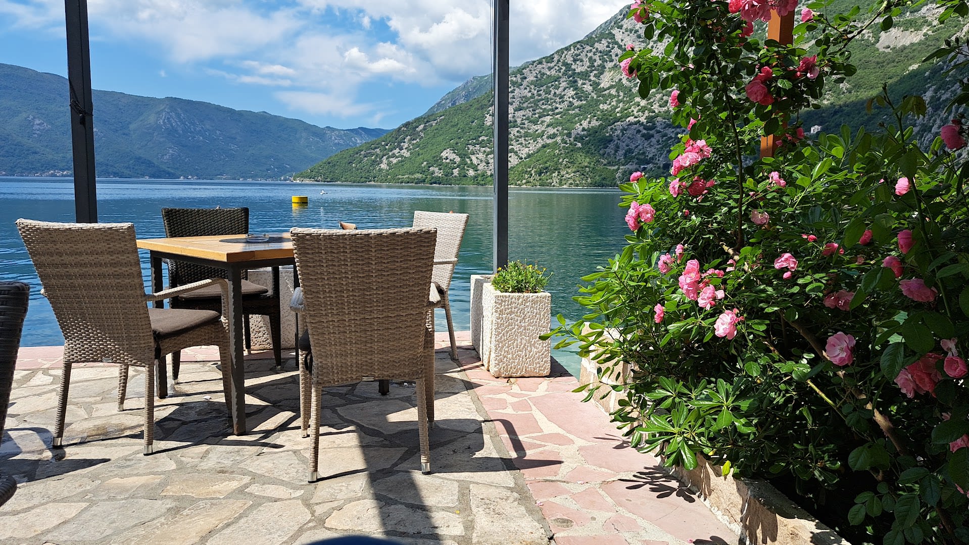 Hipnos Restaurant photo 4