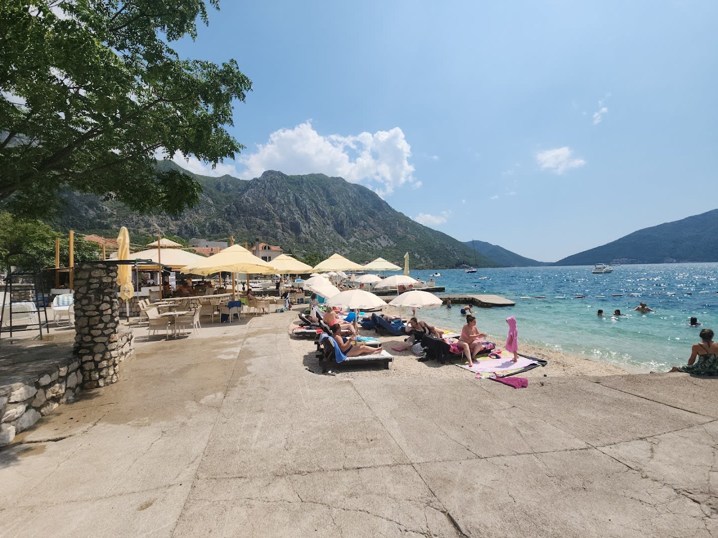 Mao Beach Club photo 1