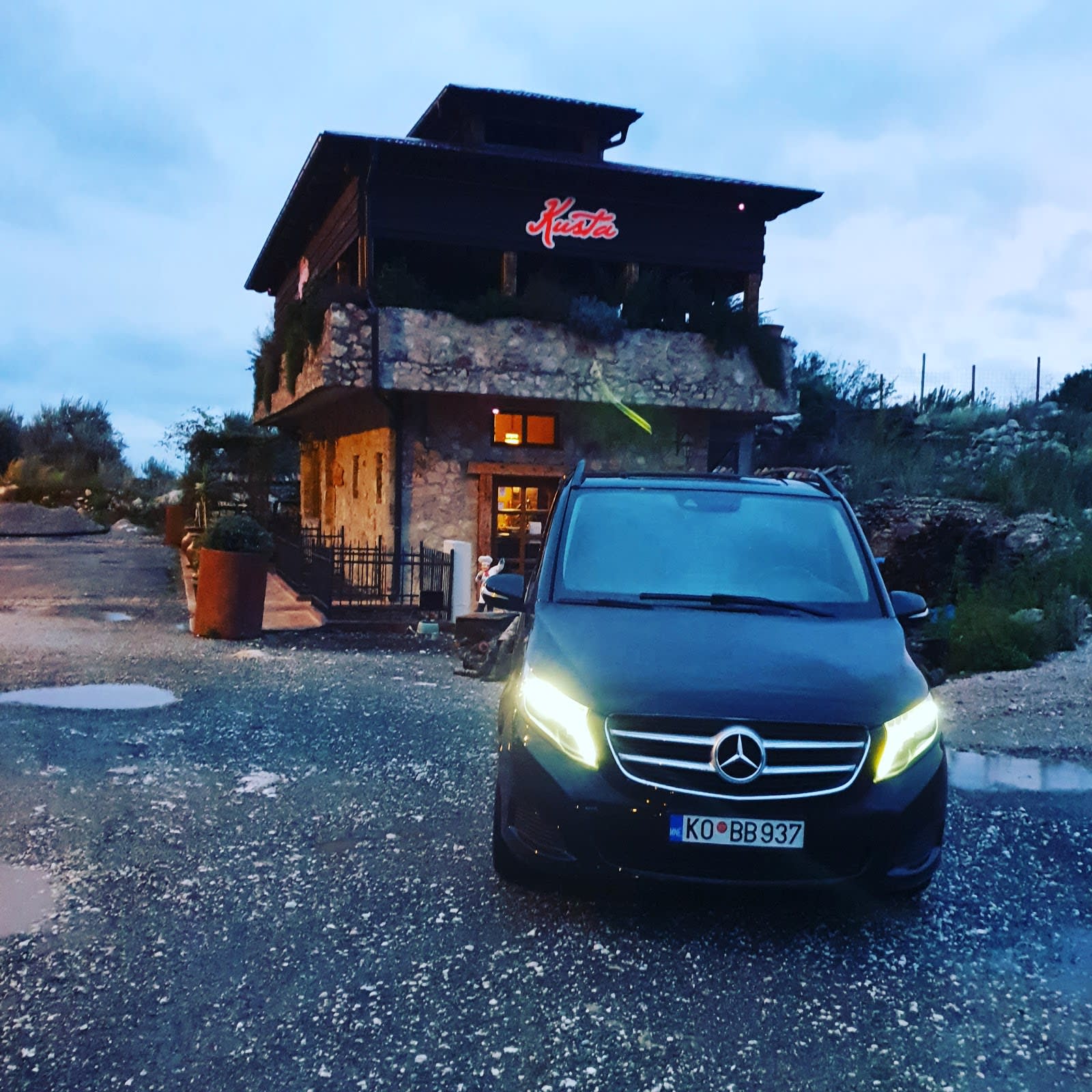 Boka Travel Airport Transfers and Excursions Kotor photo 5